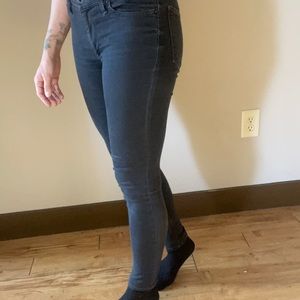 Low waist lucky straight black jeans